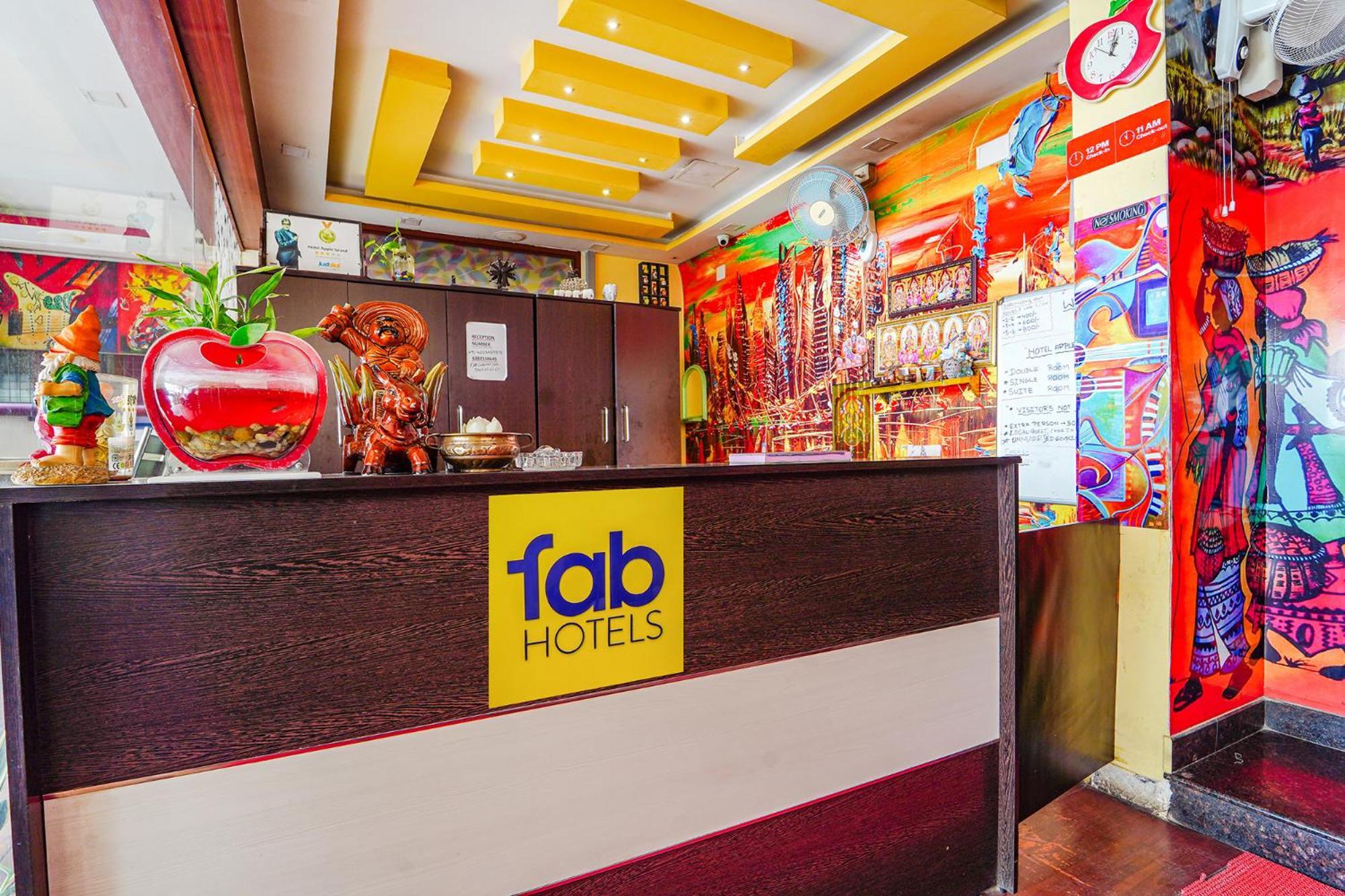 Fabexpress Apple Grand - 200M From Our Lady Of Fatima Church Coimbatore Esterno foto